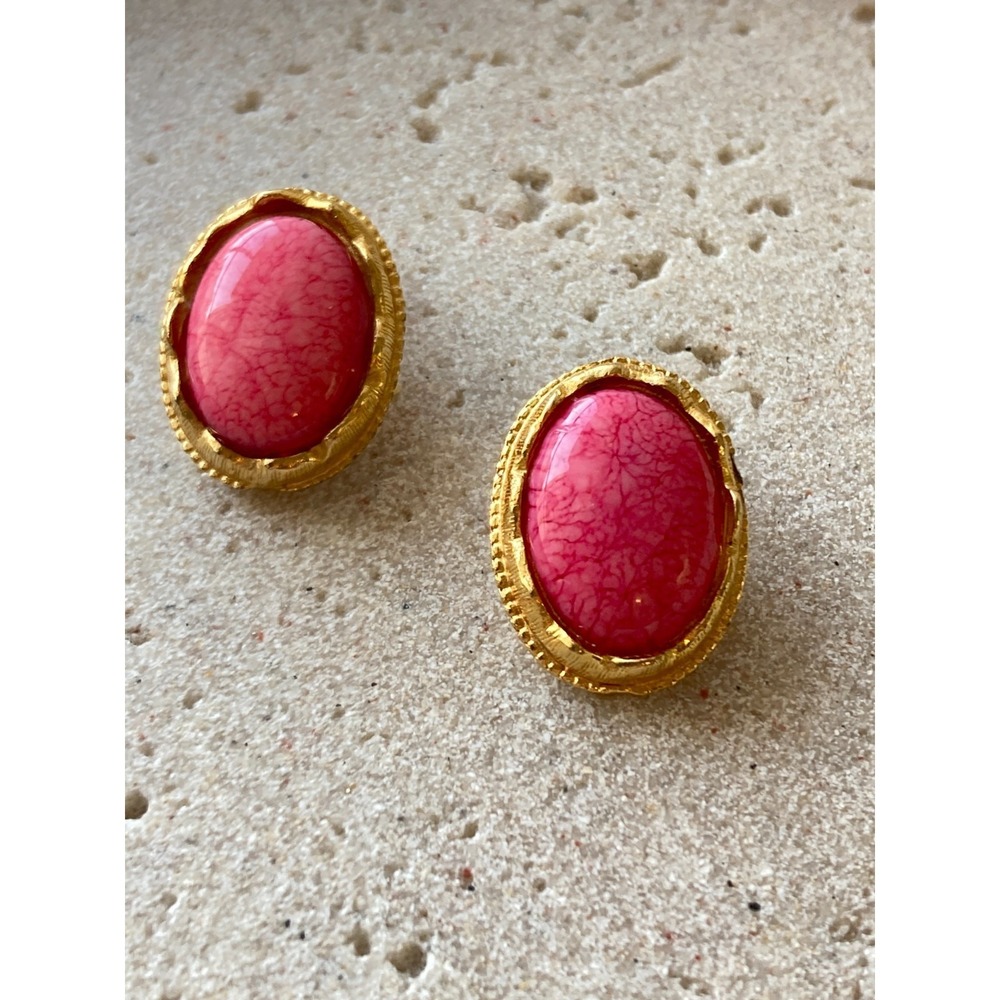 Vintage Clip On Earrings Gold‎ Tone Pink Cabochon Oval Faux Stone Statement